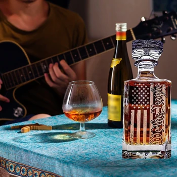 Viski oodake, karahvin Graveeritud Meie Inimesed, Ameerika Lippu välja Arvatud Vein Viski Klaasid Klaasist Karahvinid Materjali Whisky